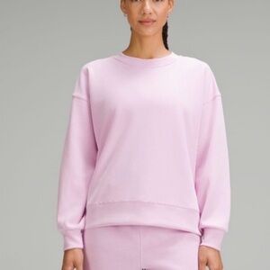 Lululemon Softstreme Perfectly Oversized Crew in Vitapink, size 6